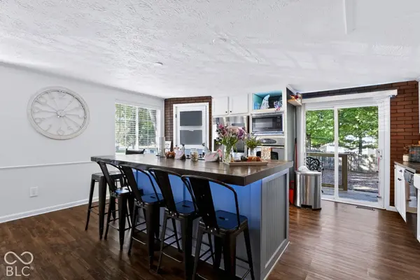 6524 Breeds Hill CT, Indianapolis, IN 46237