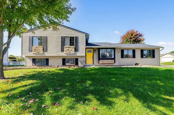 10803 Lupine LN, Fort Wayne, IN 46804