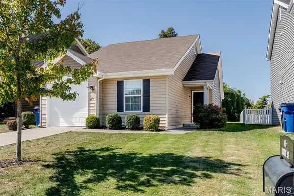 815 Locust ST, Washington, MO 63090