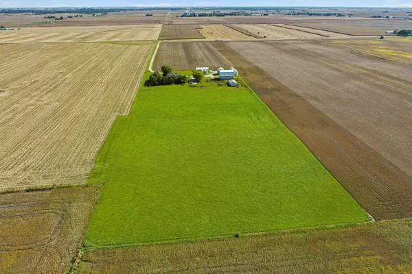 1799 E 8th RD, Tonica, IL 61370