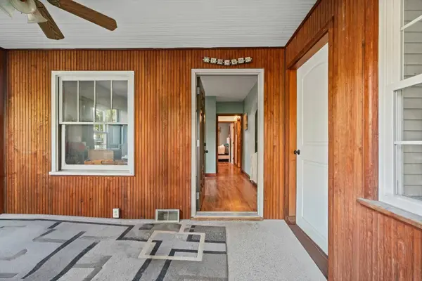 213 N Main ST, Saybrook, IL 61770
