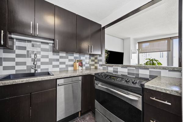 440 N WABASH AVE #2001, Chicago, IL 60611