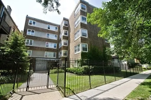7710 N Sheridan RD #307, Chicago, IL 60626