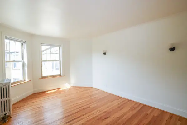 2022 W Berwyn AVE #3A, Chicago, IL 60625