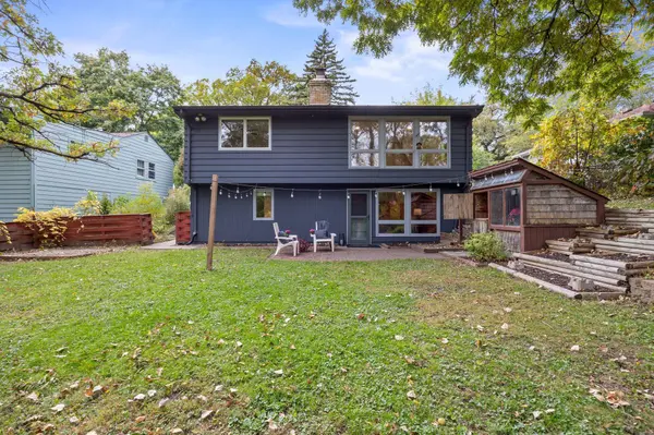 3346 Kyle AVE N, Golden Valley, MN 55422