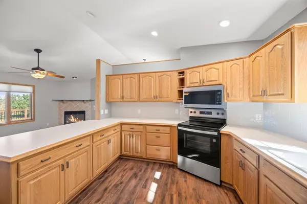 145 Airport RD, Hutchinson, MN 55350