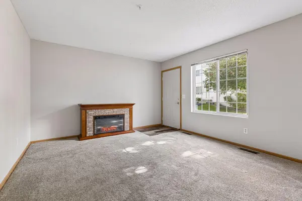 13051 Crimson Clover LN, Eden Prairie, MN 55347