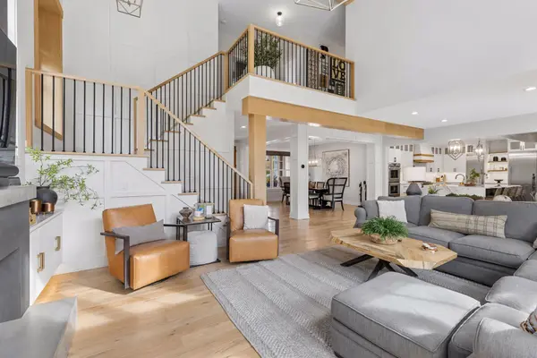 8365 Kelzer Pond DR, Victoria, MN 55386