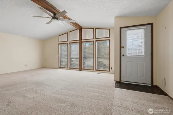9590 Silver Creek LN NW, Bremerton, WA 98311