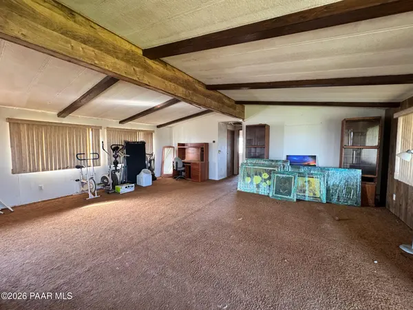 1380 W Ranch House RD, Paulden, AZ 86334