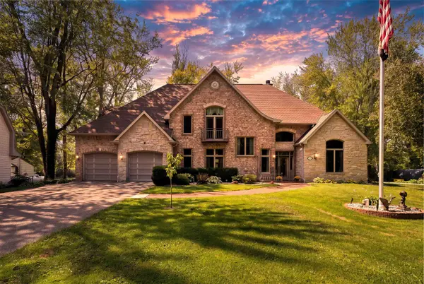 N3877 BETTY DR, Hortonville, WI 54944
