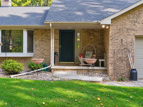 7910 TIMBERLINE RD, Oconto Falls, WI 54154