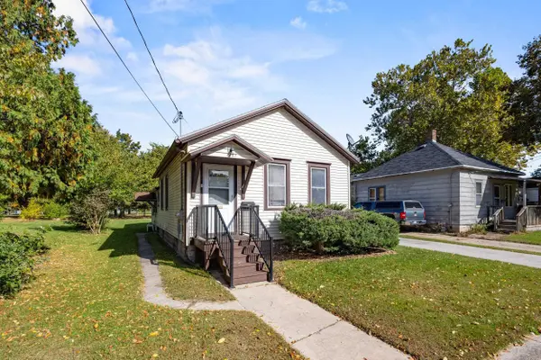 1463 KURTZ AVE, Green Bay, WI 54301