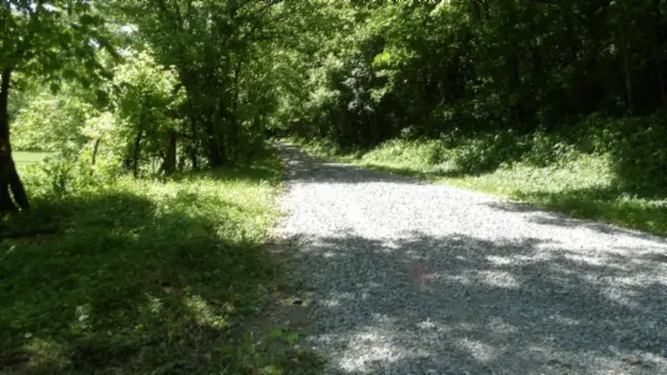 5155 Brimstone Creek Rd, Moss, TN 38575