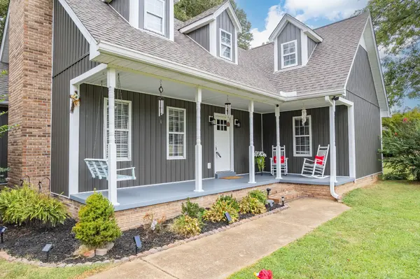 225 Meadowbrook Cir, Lexington, TN 38351