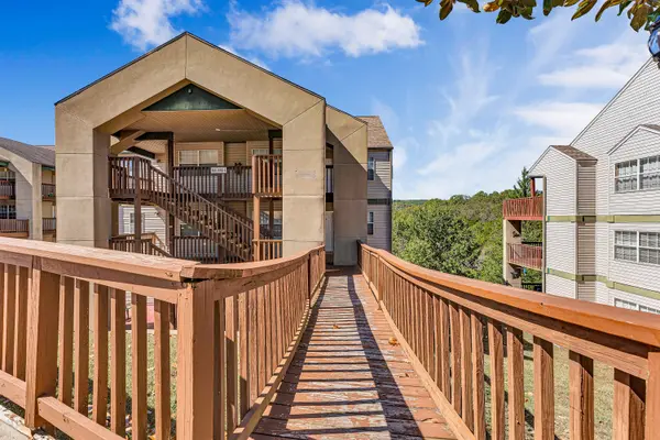 6 Woodpecker LN ## 1, Branson, MO 65616