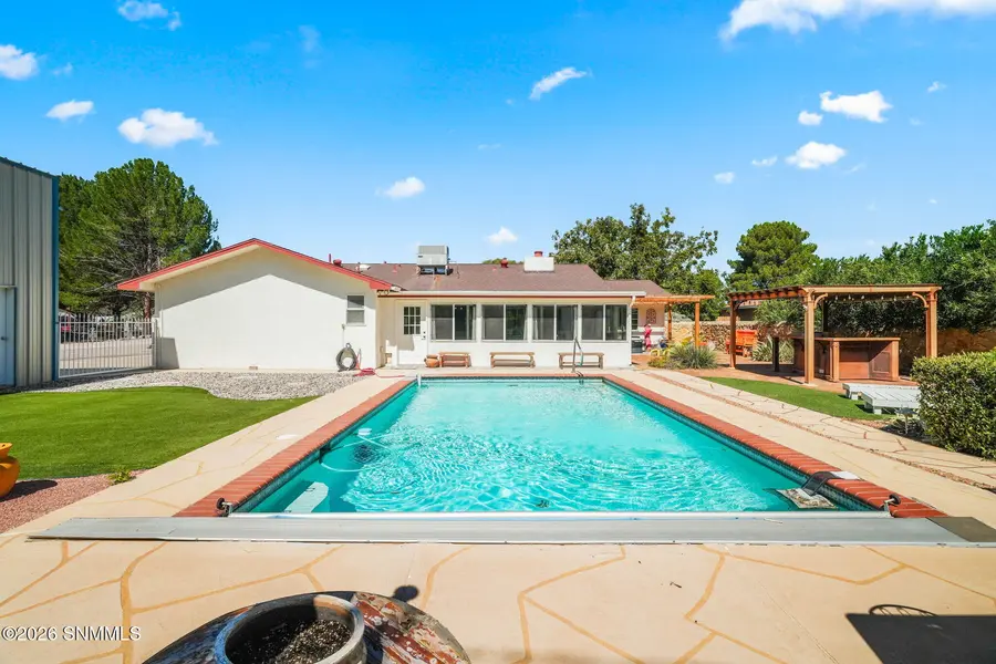 1895 Cochita LN, Las Cruces, NM 88007