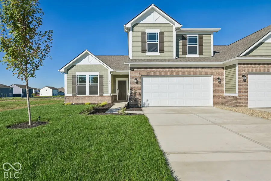 232 Hunters Ridge DR, Danville, IN 46122