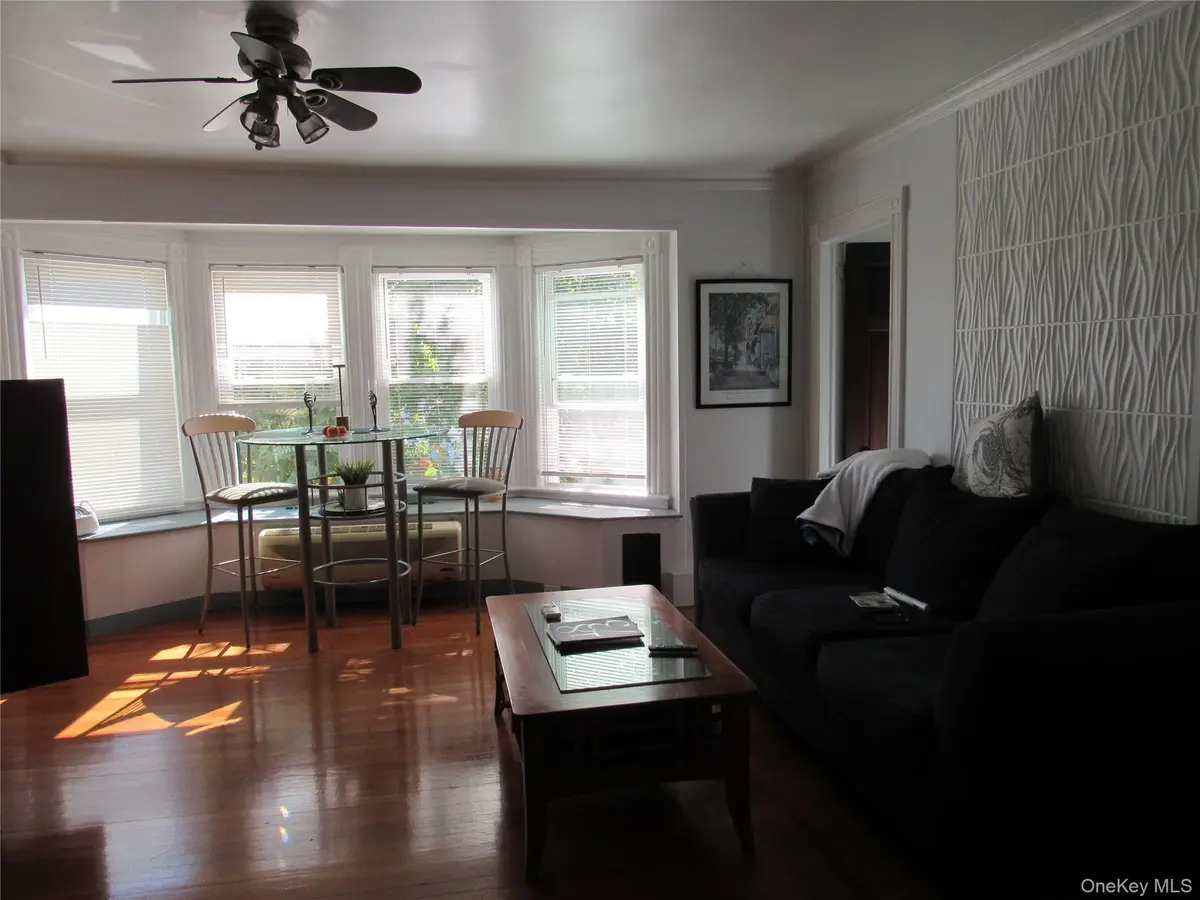 94 Main ST #1, Westhampton Beach, NY 11978