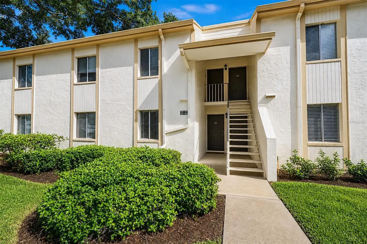 205 PALMETTO CT #205, Oldsmar, FL 34677