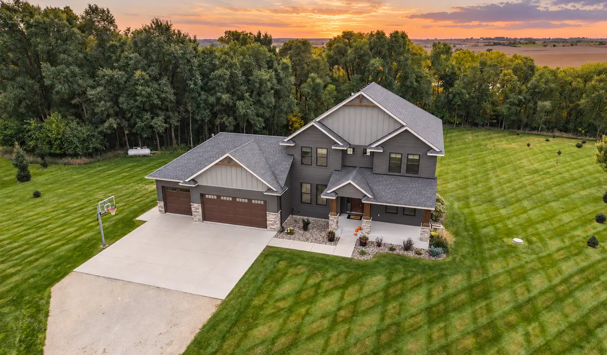 11197 113th ST E, Northfield, MN 55057