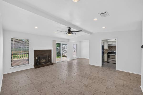 11805 Bell Ave #B, Austin, TX 78759