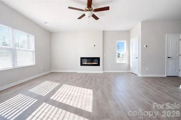 4220 Abby Jack DR, Charlotte, NC 28216