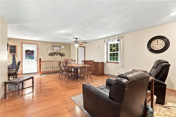 363 E Lowell ST, Claycomo, MO 64119