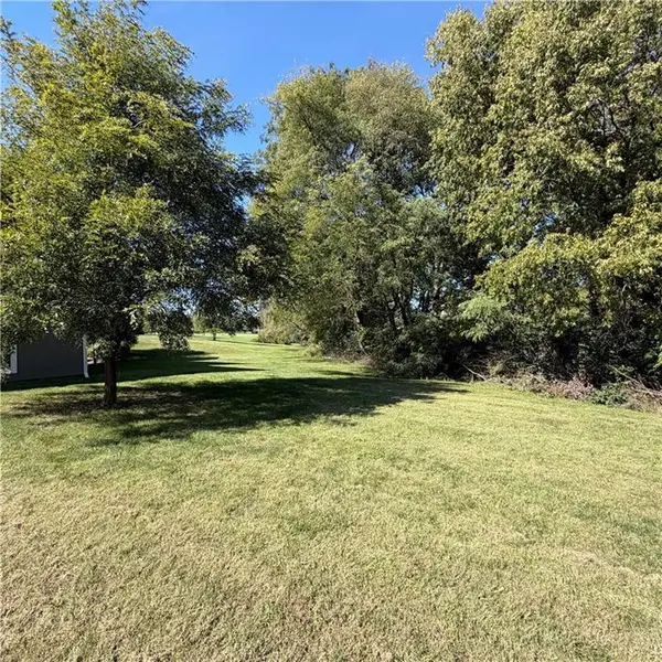 16606 NE 120th TER, Kearney, MO 64060