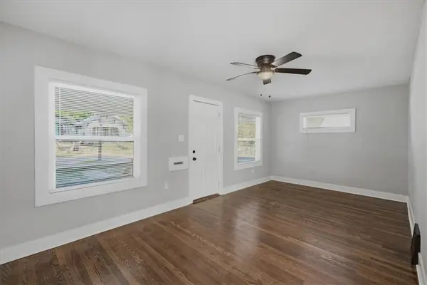 4223 Agnes AVE, Kansas City, MO 64130