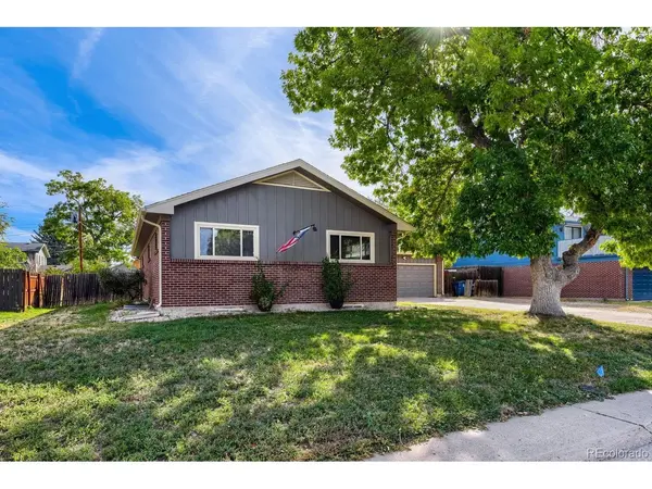 6660 S High, Centennial, CO 80121