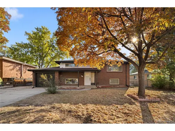 860 Newcombe, Lakewood, CO 80215