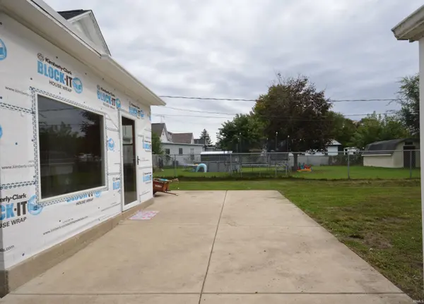 607 Ohio ST, Walkerton, IN 46574