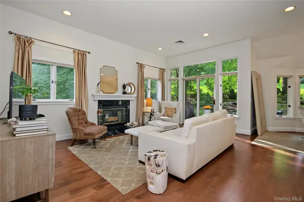 812 Heritage Hills #A, Somers, NY 10589