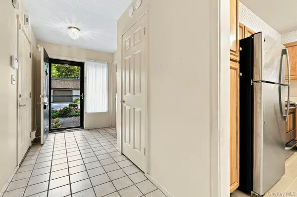 104 Heritage Hills #A, Somers, NY 10589