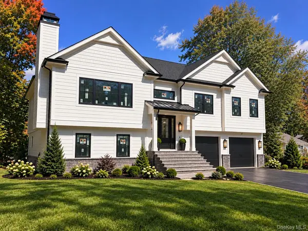 36 Old Schoolhouse RD, New City, NY 10956