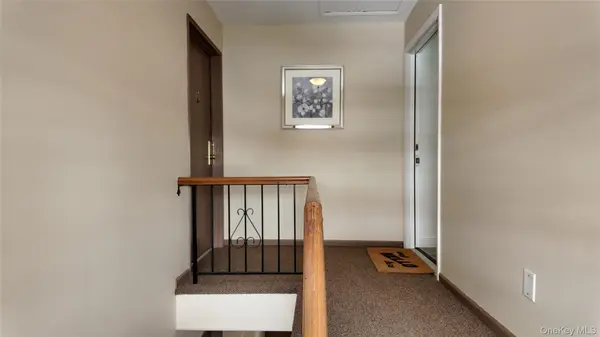 10 Lenox Court CT ##807, Suffern, NY 10901