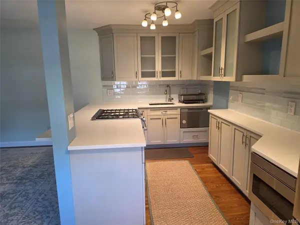 240 S Broadway #2D, Tarrytown, NY 10591