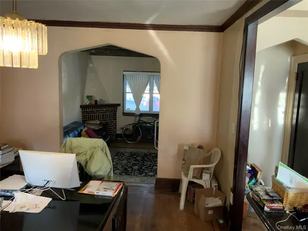 8834 Francis Lewis BLVD, Jamaica, NY 11427
