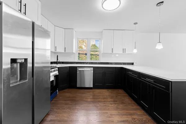 15715 110th AVE, Jamaica, NY 11433