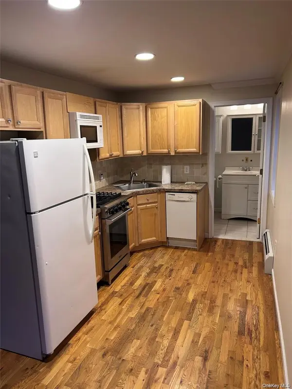 106 Newport Bridge RD #Unit 3, Warwick, NY 10990