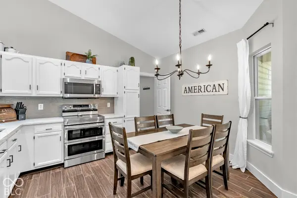 10801 Ravelle RD, Indianapolis, IN 46234