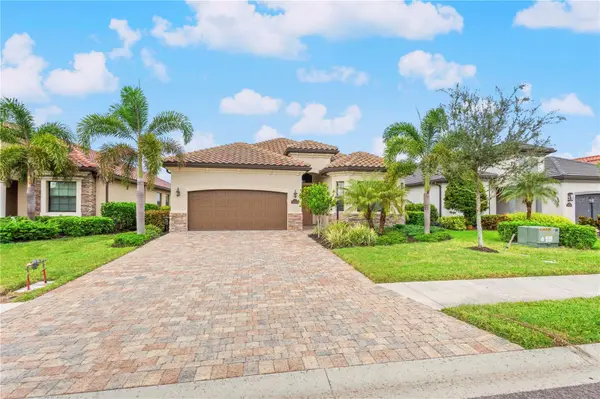5634 CHEECH GLN, Lakewood Ranch, FL 34211