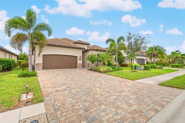 5634 CHEECH GLN, Lakewood Ranch, FL 34211