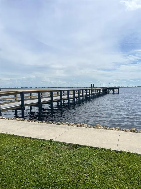 24437 HARBORVIEW RD #70, Port Charlotte, FL 33980