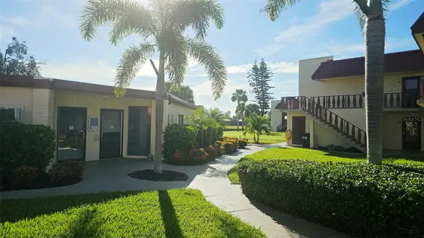 93 BOUNDARY BLVD #302, Rotonda West, FL 33947