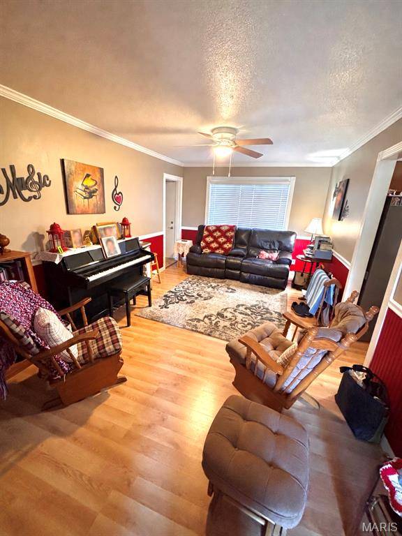 1515 Sunset DR, Poplar Bluff, MO 63901