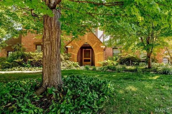 212 Macarthur ST, Washington, MO 63090