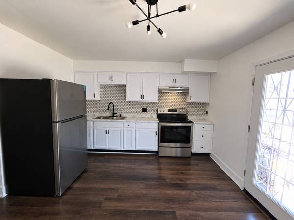 8711 S Throop ST, Chicago, IL 60620