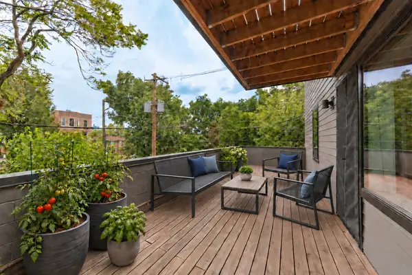 2111 S Halsted ST #205, Chicago, IL 60608